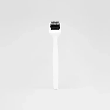 myra biotech Derma Roller per l'attivazione del cuoio capelluto